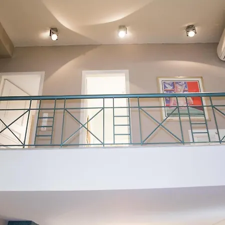 Ag.dimitrios Metro St. 2 Bedrooms 4 Persons By Mps